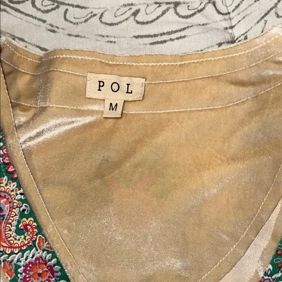 POL Velvet Satin Embroidered Oversized Top- Size M - Picture 2 of 7